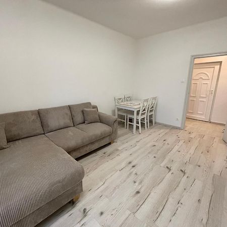 Malompark Apartman With Free Parking Debrecen Kültér fotó